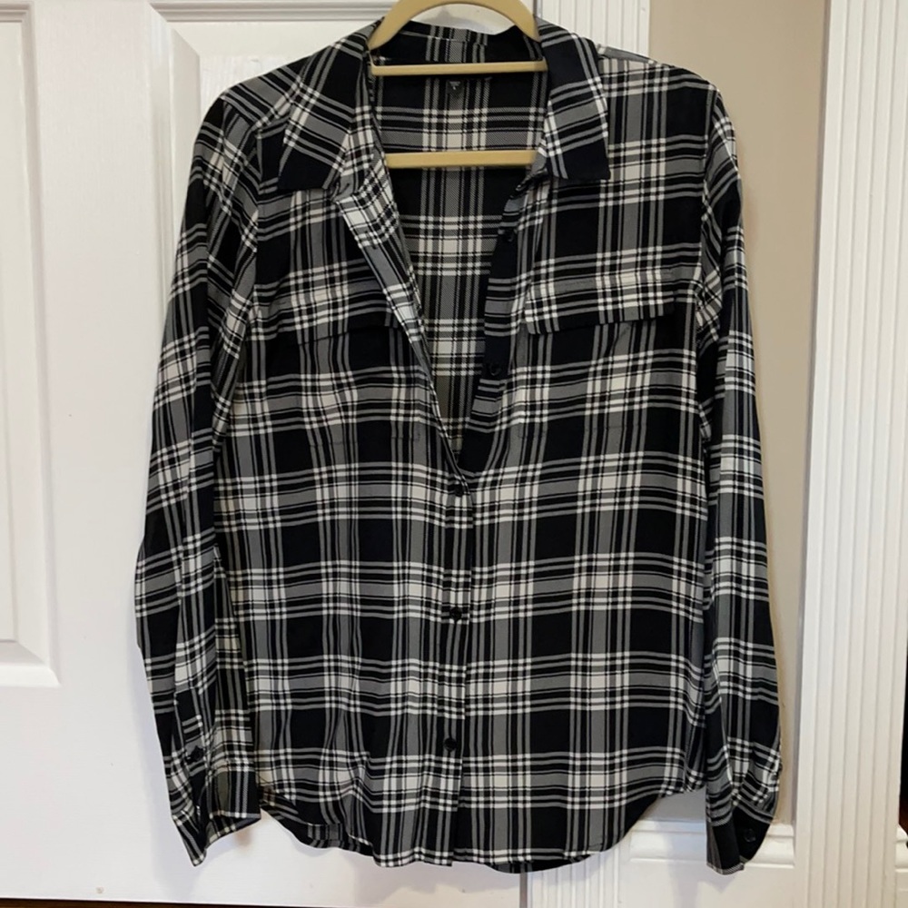 Sanctuary size large plaid blouse